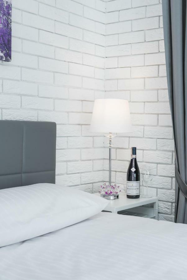 Salomea Krakow Apartments Екстер'єр фото